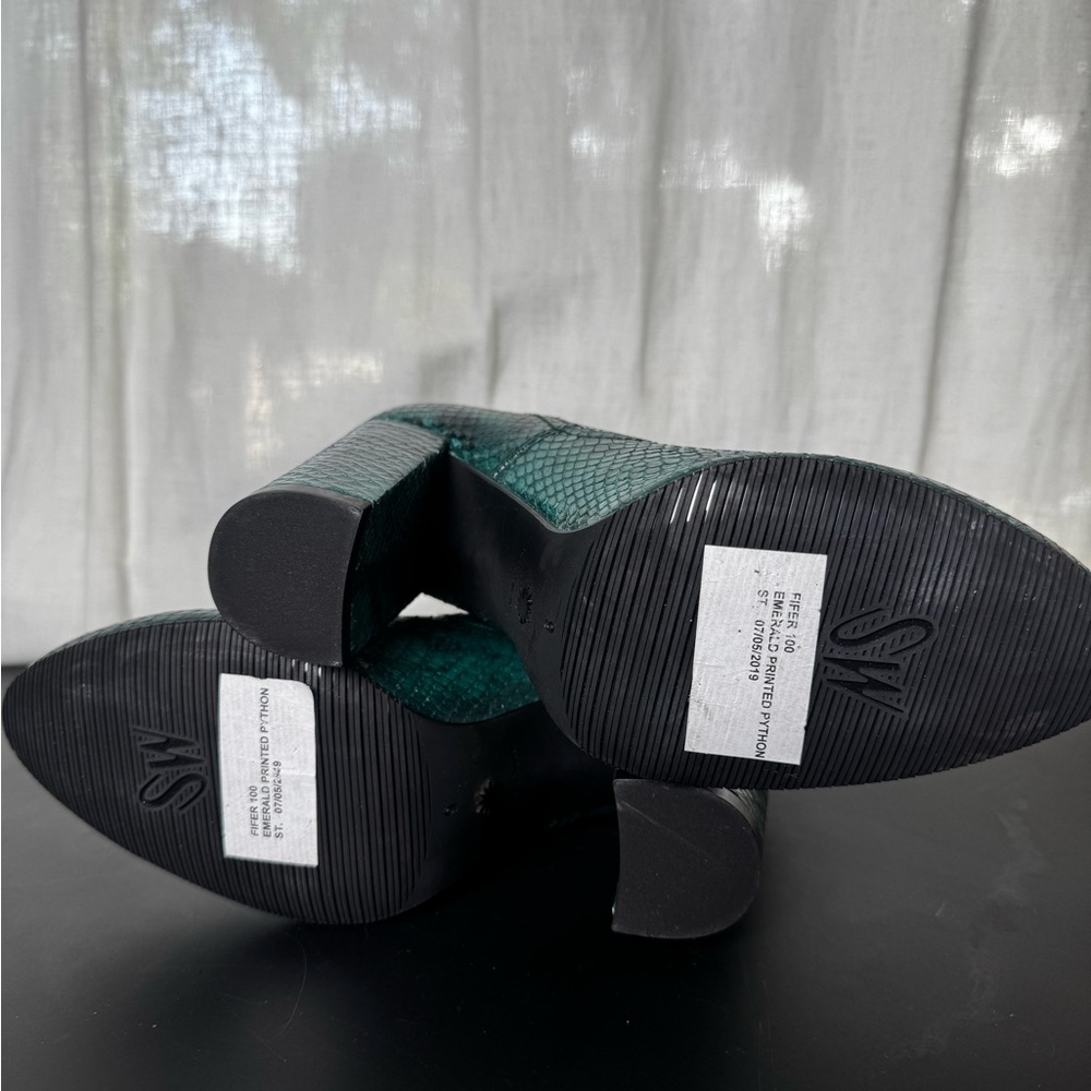 Stuart Weitzman Green Ankle Booties - Picture 5 of 7
